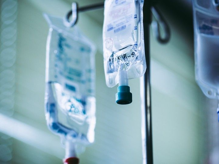 70代になった医師作家が本音で考える、賢い老い方、上手な死に方。本人も、家族にも役に立つデス・リテラシー入門。