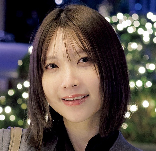 あまつまりな（撮影／青山裕企　ヘアメイク／KEIKO（renewal）　スタイリング／菊地文子）