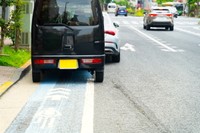 路上駐車に「危険を感じた」ドライバーは約8割　※画像はイメージです（photoAC）