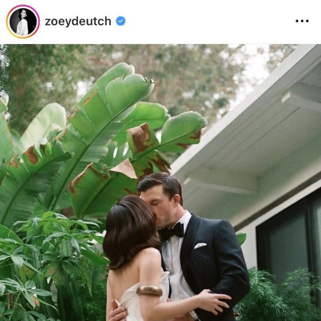 ゾーイ・ドゥイッチのインスタグラム＠zoeydeutchより