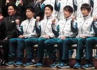 青山学院大時代の下田裕太氏（右から2人目＝2017年撮影）