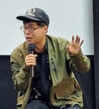 元兄弟子・快楽亭ブラックとの思い出や人物像を語る立川志らく＝東京・渋谷のユーロスペース