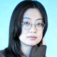 映画監督・山中瑶子さんの大切な本　「未熟は普通」絶望から開けた道
