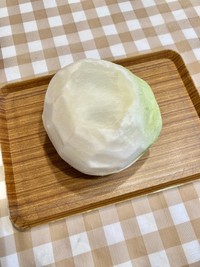 「この形と大きさなら畑のレストランできる！」と娘さんと意気投合して連れて帰った大根の皮を剥き…（どまんナカぐらしさんTwitterより）