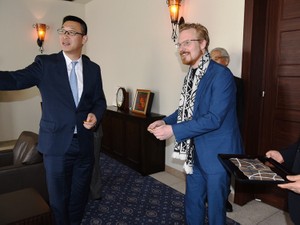 認知症、日本で「スウェーデン流ケア」はできるのか