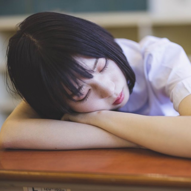 ヤングケアラーは、学業や進路にも大きな影響を与えます※画像はイメージです（peach100/stock.adobe.com）