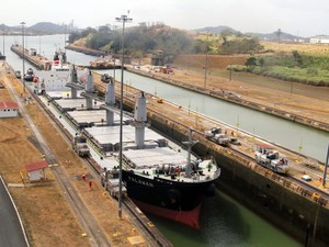 運河を通る大豆が減った　米中の衝突がなぜパナマの財布を直撃したのか