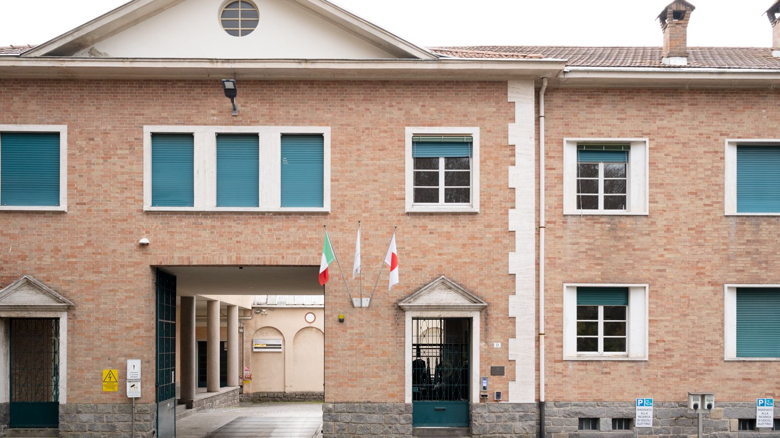 イタリア現地取材Vol.2<br>本格始動した「スーツスクエア」が<br>「フラテッリ・タリア・ディ・デルフィノ」を推す理由