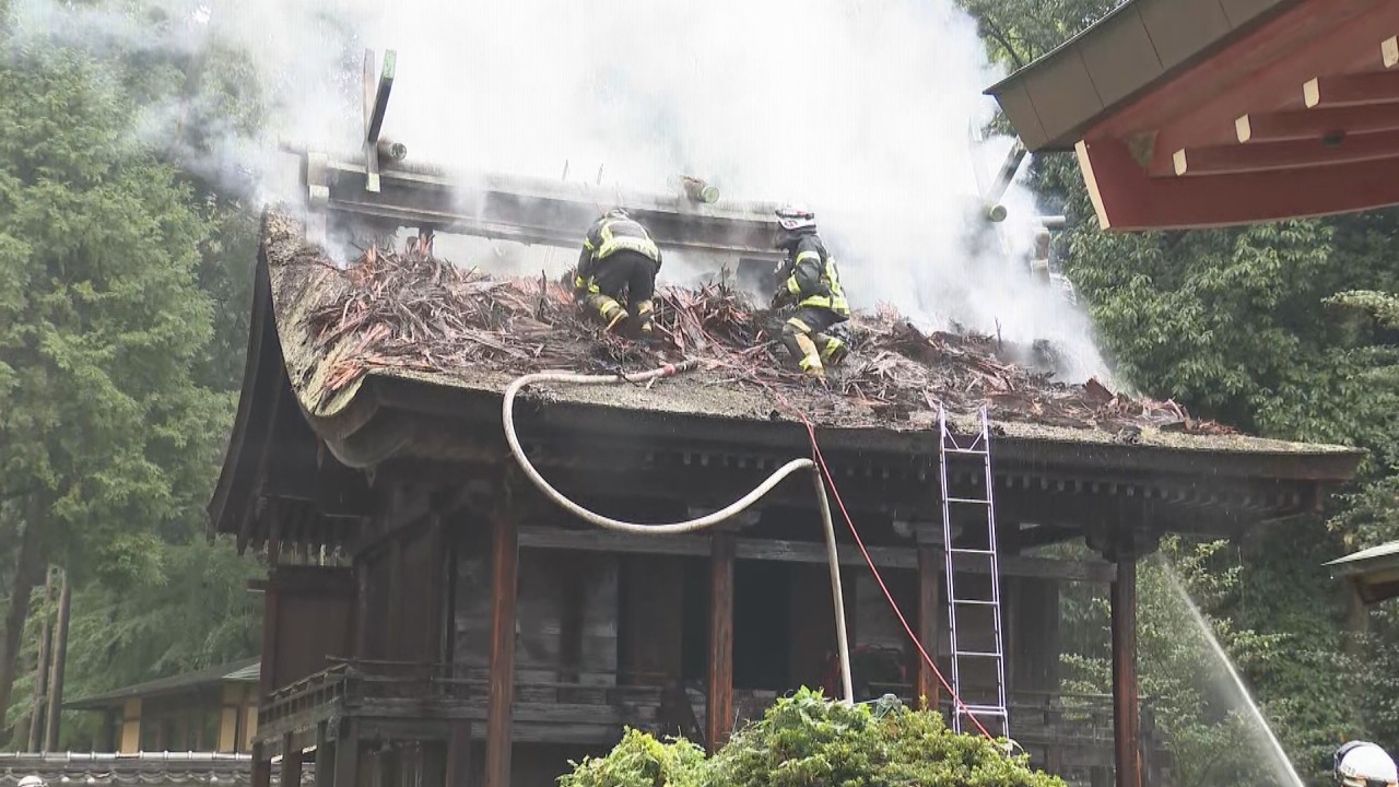 国宝 神谷神社本殿の屋根焼ける 出火原因は落雷 宮司 ショック以外何物でもない 香川 坂出市 Ksbニュース Ksb瀬戸内海放送
