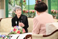 11日放送の「徹子の部屋」に出演する中原ひとみ（左）と司会の黒柳徹子＝テレビ朝日提供