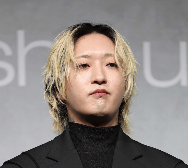 YOASOBIのAyaseさん