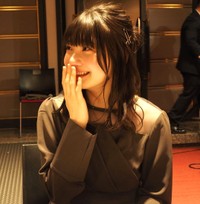 思わず涙ぐむ毎田暖乃