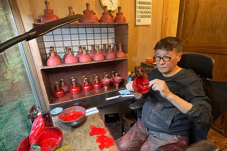 塗師・赤木明登さんが生む「輪島塗」の柔らかな美 ブルネロ クチネリ