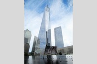 世界貿易センタービルの跡地=2025年10月、ニューヨーク、福田宏樹撮影