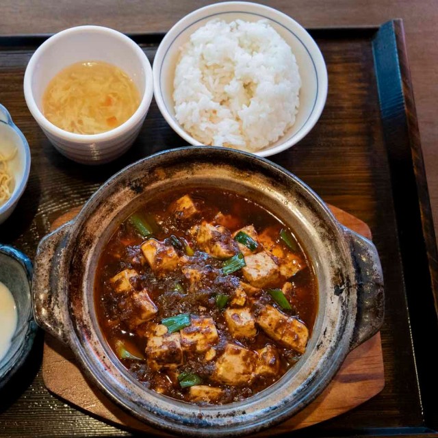 セットメニュー「陳麻婆豆腐土鍋仕立て」税込1,680円