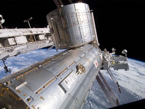 宇宙を舞台にルールなき戦い