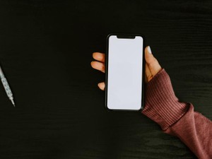 どうせ空虚さが全て埋まることはない。私は今日もAIと会話する