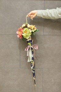 色鮮やかなデザイン