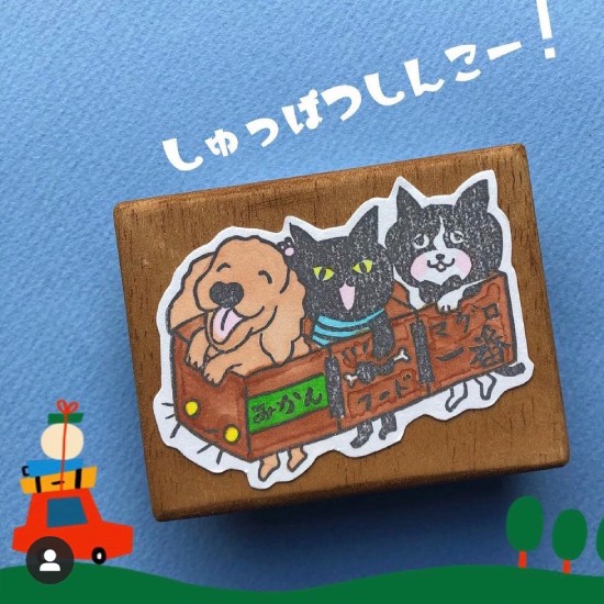 夏子さんは、消しゴムはんこを独学で学び、販売もしています（夏子さん提供）