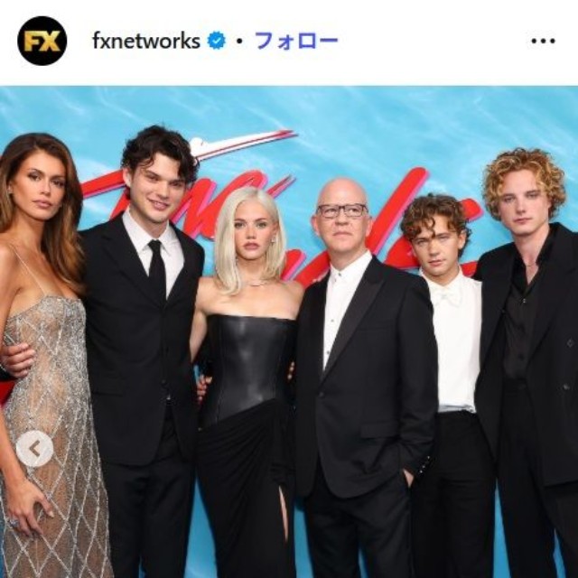 「いくつもの鋭い破片」のインスタグラム@fxnetworks　左からシンディー･クロフォードの娘カイア･ガーバー、リチャード・ギアの長男ホーマー・ギア