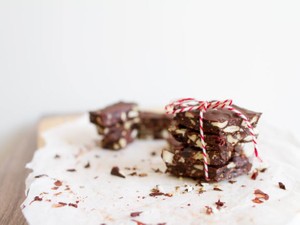 女性としてチョコを渡すよう求めた会社が、バレンタインを嫌いにした