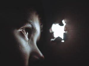 自己嫌悪で「死にたい」と泣く私に、友人は「死に損」と言い切った