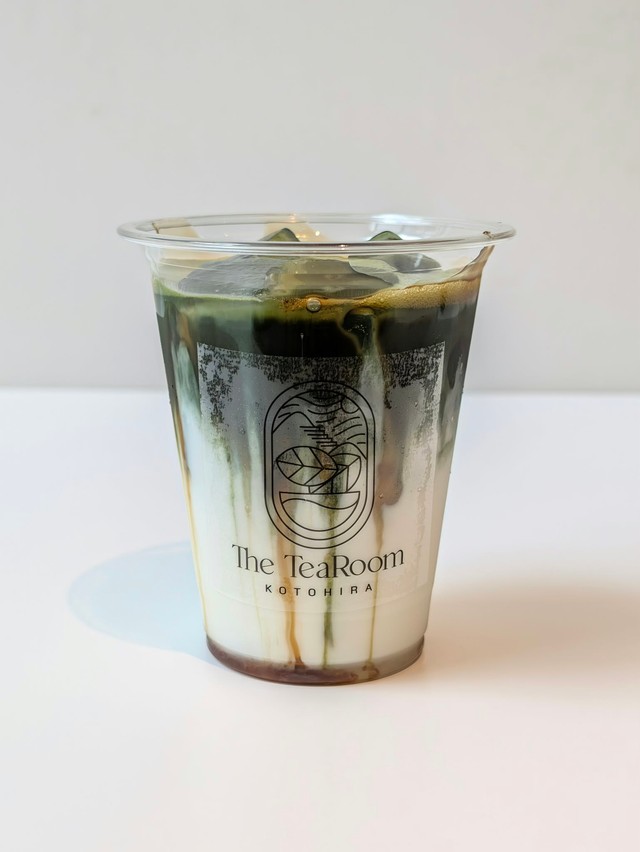 抹茶黒糖ラテ(700円)