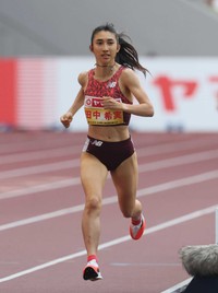 日本陸上女子1500メートルを制した田中希実=2025年