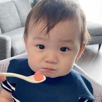 次第に二重がハッキリしだした息子の様子/ Yuさん（@u_oqlo）提供