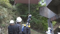 寒霞渓のロープウェーで救助訓練