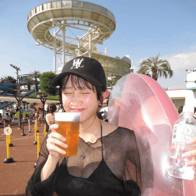 日沖りほさんのインスタグラム（＠riho_okumura_official）より