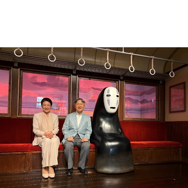 天皇陛下のスマートフォンを使い、側近が撮影した写真（宮内庁公式インスタグラムから）