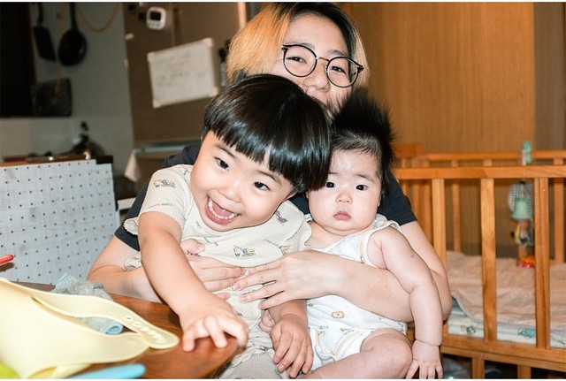 ママと兄弟（提供：滝沢たきおさん）