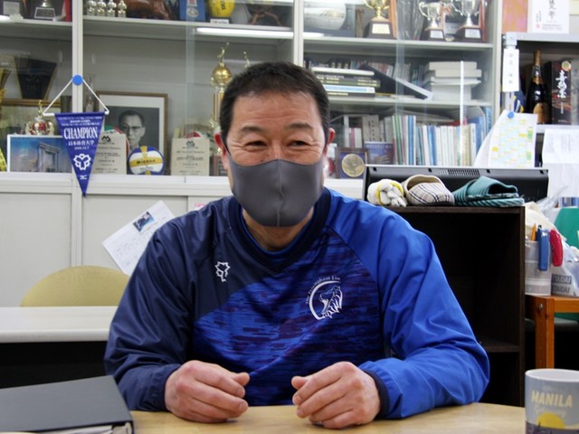バレー - 最初の指導は「挨拶」、会話を繰り返し見本となる姿を示す 日
