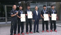 ソフトボールの世界大会で準優勝　平林金属の4選手を表彰　岡山市