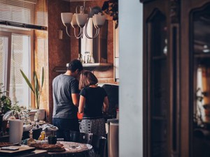 びびっと来てから2日で付き合い、1週間で結婚指輪を購入した