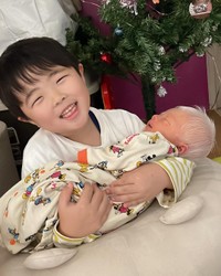 優しいお兄ちゃんとひな君（提供：＠hina.11.7さん）
