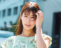 谷碧（撮影／高橋慶佑　ヘアメイク／エノモトマサノリ　スタイリング／田中陽子）
