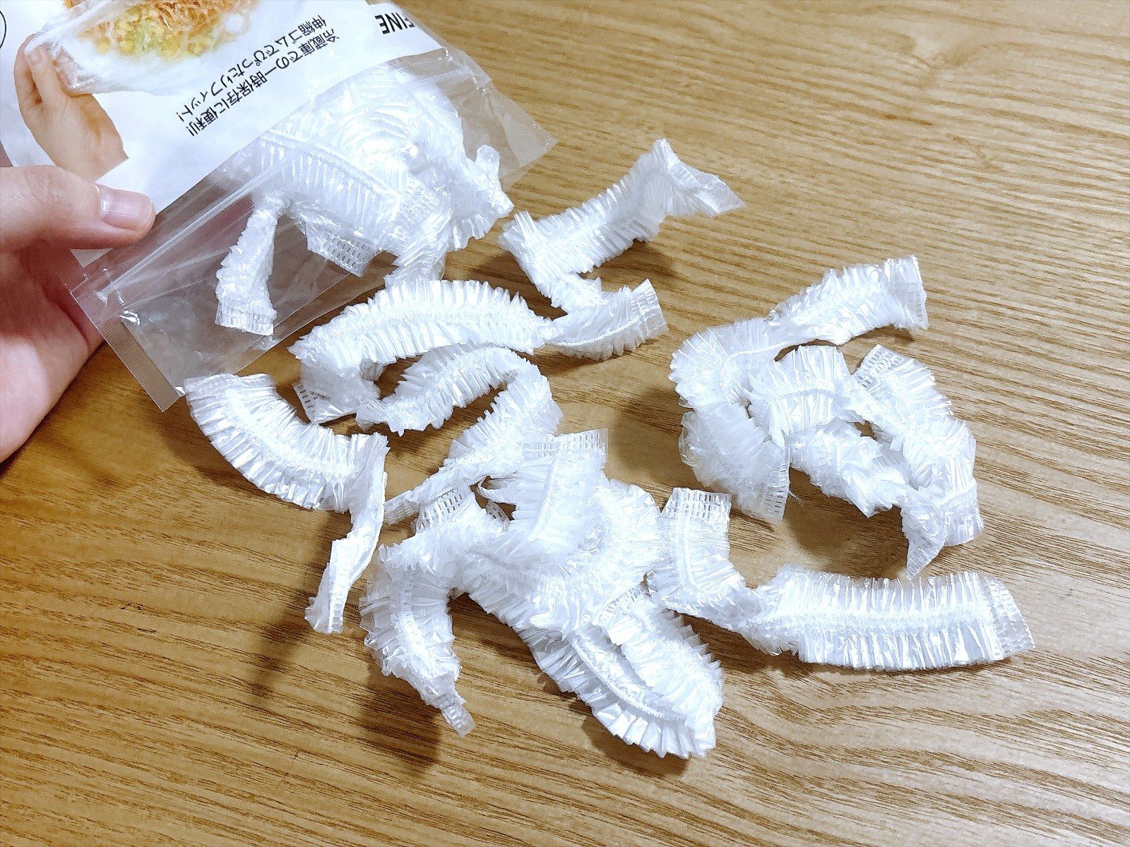 節約にもなる！ ラップの代わりにかぶせるだけ「1つ約6円のキャップ