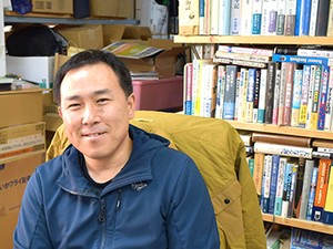 冒険研究所書店（神奈川）　南極点を踏破し、小田急の駅前に着陸して始めた「街の本屋」という挑戦