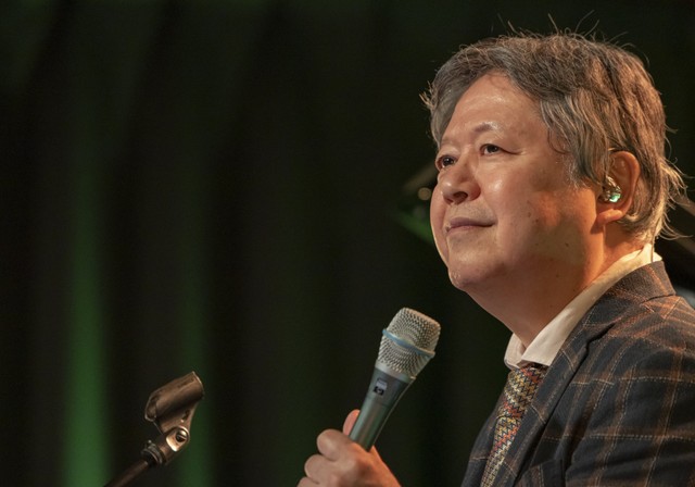 デビュー50周年を迎え記念アルバム『GLORY！』をリリースしたタケカワユキヒデさん（撮影：sono）