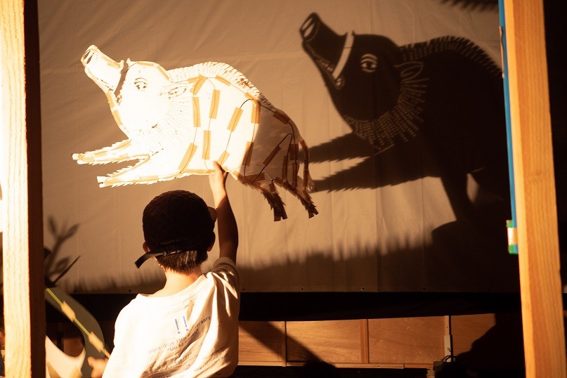 香川県 小豆島 福田うみやまこばなし が上演 地域に眠る 民話 や 神話 を甦らせつないでいく影絵師の新たな挑戦とは ほ とせなnews