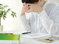 無年金で認知症の母の介護費　パート勤務の私には払いきれない【お悩み相談室】