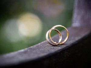 まもなく「結婚適齢期」。自分の未来を、恐れと期待とともに想像する