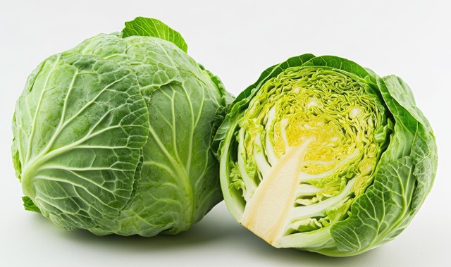春キャベツの美味しい選び方とは※画像はAIが作成したイメージです（TheoTheWizard/stock.adobe.com）