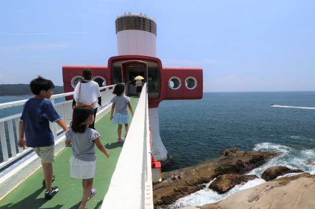 十字の展望台はレトロマニアに人気