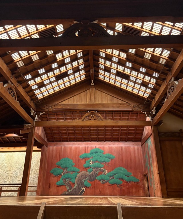 この角度から音楽を楽しめる