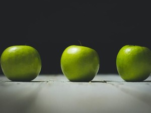 抜けた髪を見ながら思った「それなりの企業で働いた3年間はなんだったんだろう」