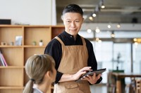 40〜65歳のアルバイト4割超が「年下上司」のもとで勤務　※画像はイメージです（mapo/stock.adobe.com）