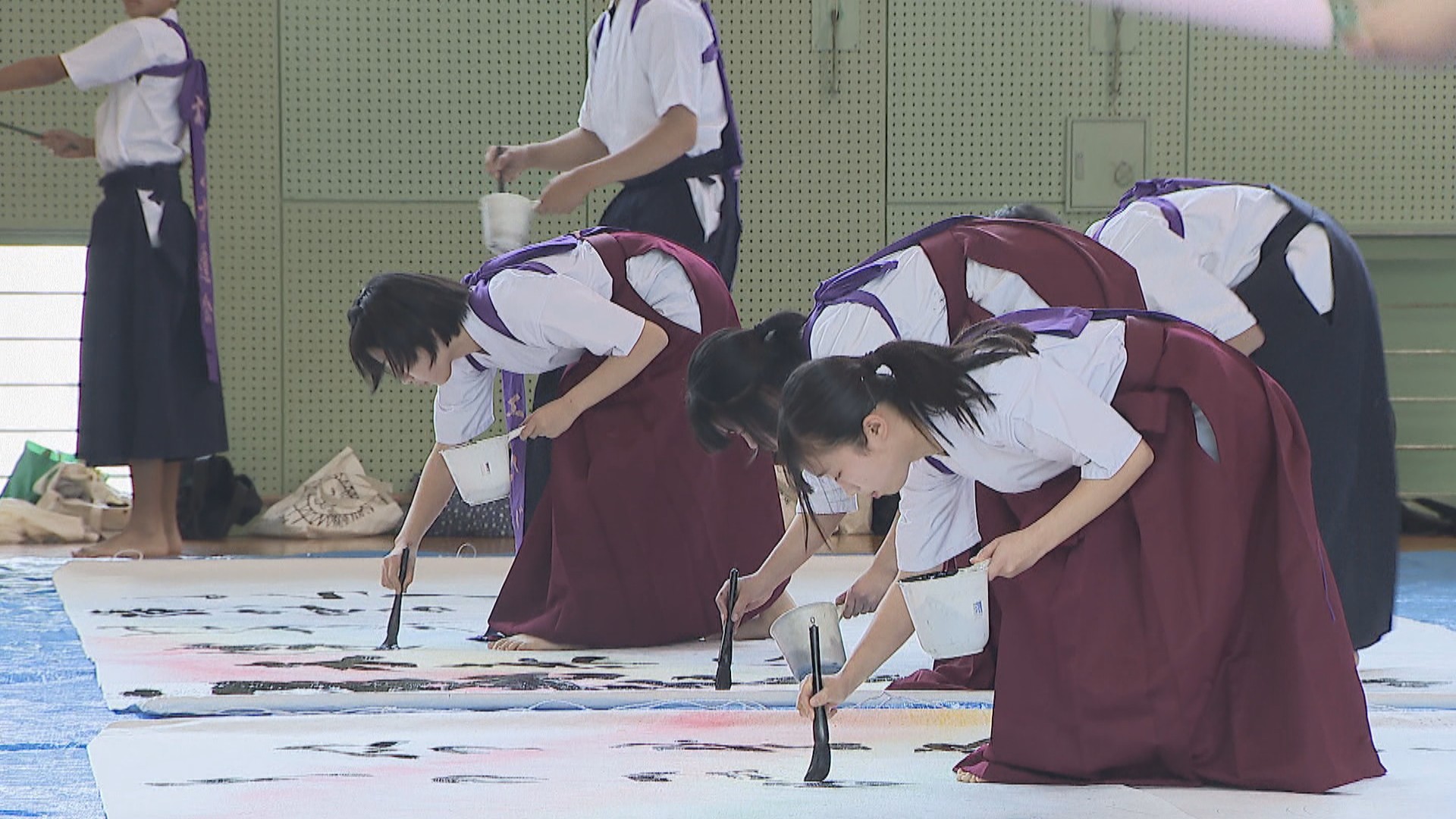 和太鼓とコラボ 中高生が書道パフォーマンス 香川 | KSBニュース | KSB